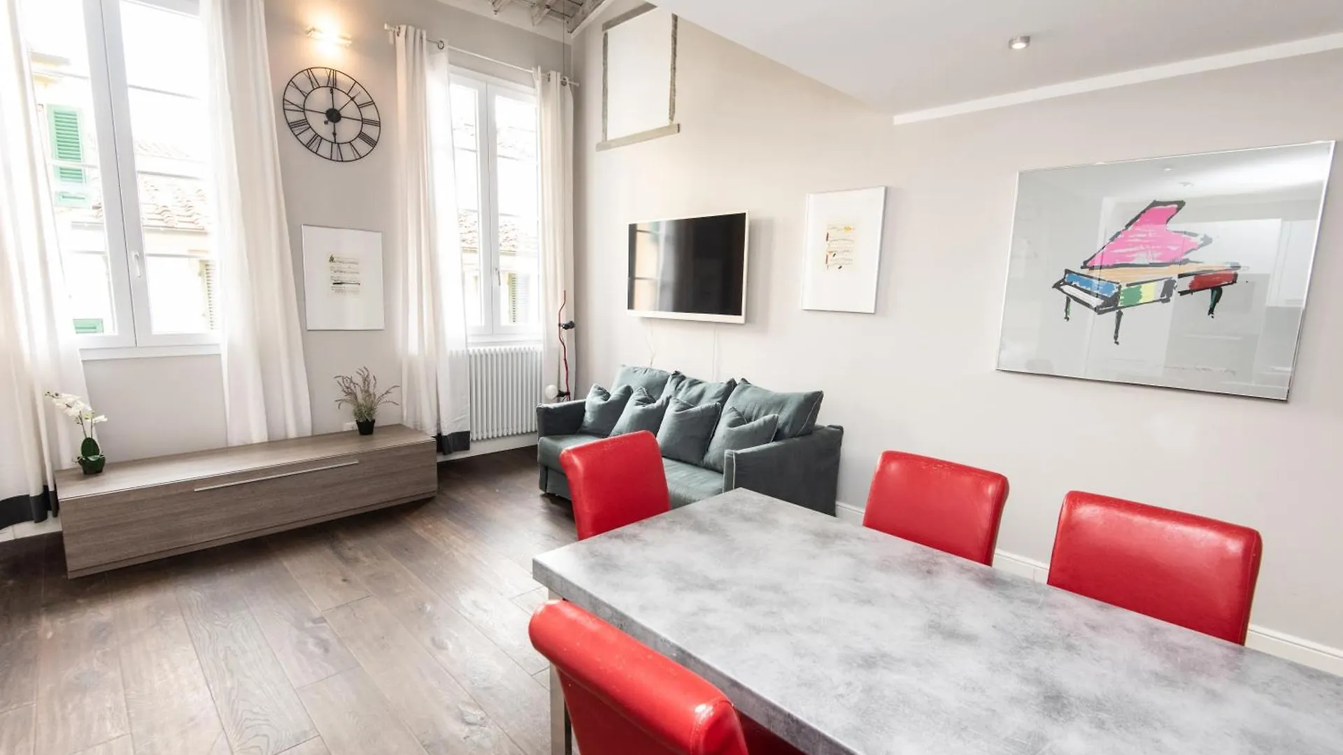 Lucrezia Apartment By Firenze Prestige  Florença